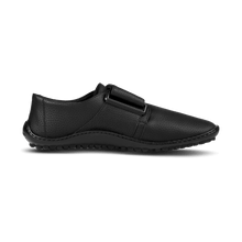 Load image into Gallery viewer, Neron model black shoes featuring a flexible buckle for easy wear and iconic barefoot comfort.